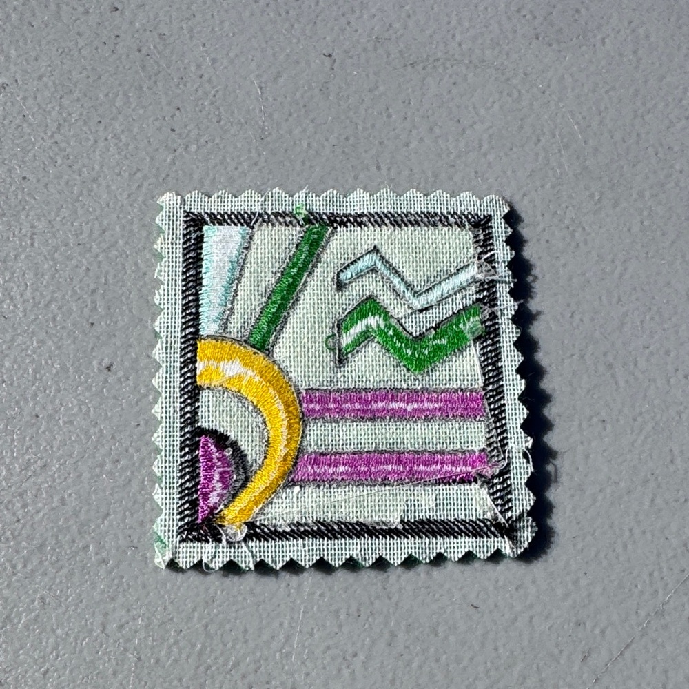 Colorful Geometric Embroidered Patch - Picture 4 of 4